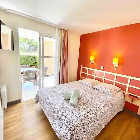Apartment Capjouss Cap Esterel Rez De Jardin *