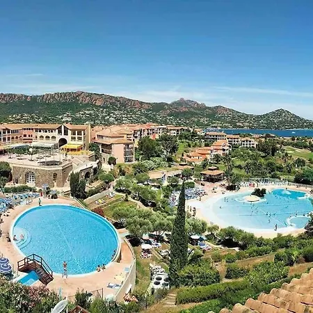 Apartment Capjouss Cap Esterel Rez De Jardin *