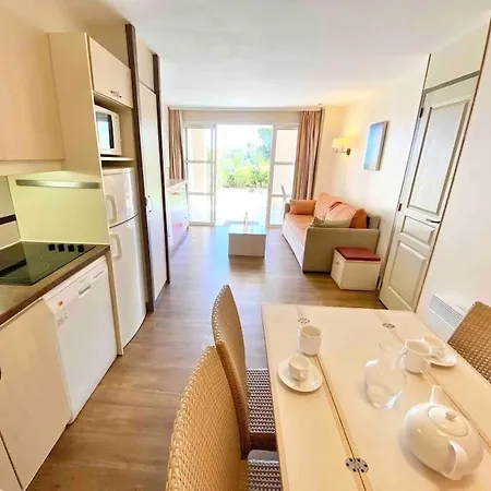 Capjouss Cap Esterel Rez De Jardin Apartment Saint-Raphael (Var)